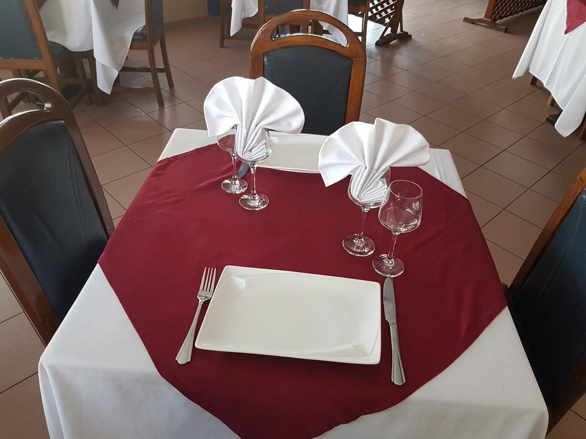 Acropole Hotel Котону Екстер'єр фото
