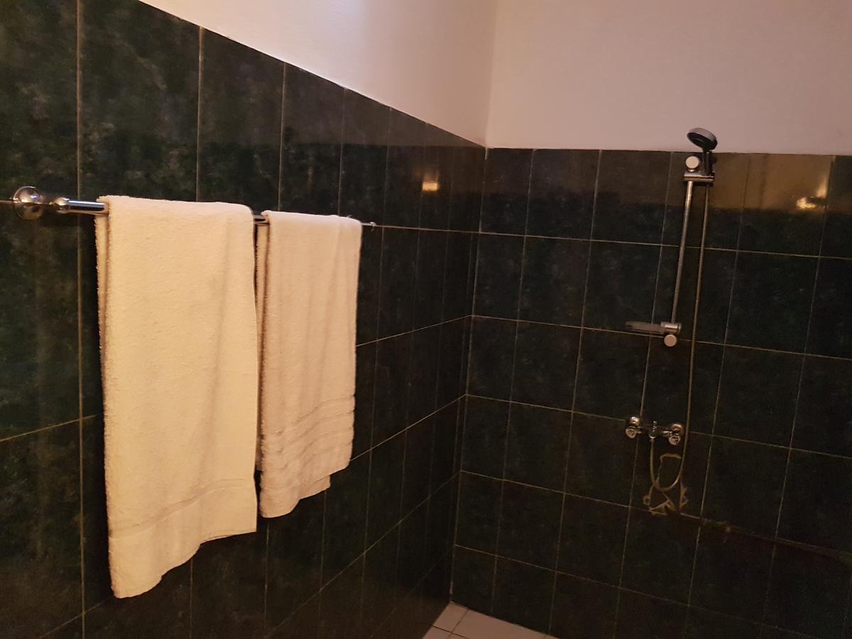 Acropole Hotel Котону Екстер'єр фото